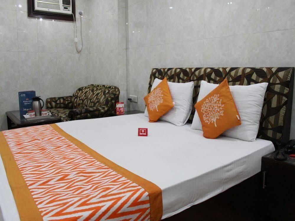 Oyo 2705 Hotel Preet Palace Neu-Delhi Exterior foto