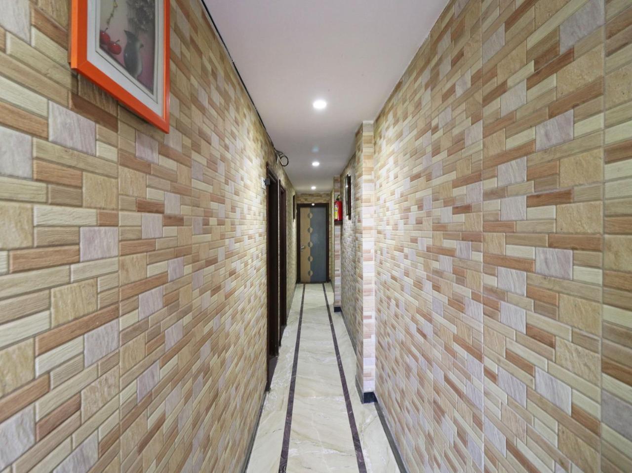 Oyo 2705 Hotel Preet Palace Neu-Delhi Exterior foto
